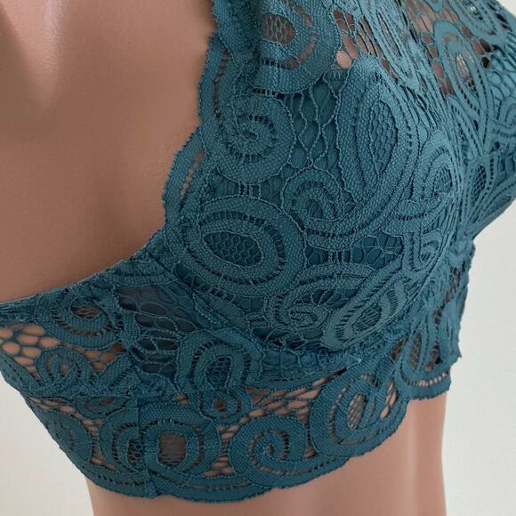 Victoria's Secret PINK Padded High Neck Underwire Halter Push-Up Bra Size S - Picture 4 of 10